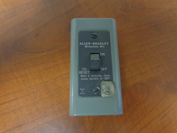 600-TAX216:ALLEN BRADLEY STARTING SWITCH 600-TAX216,ALLEN BRADLEY