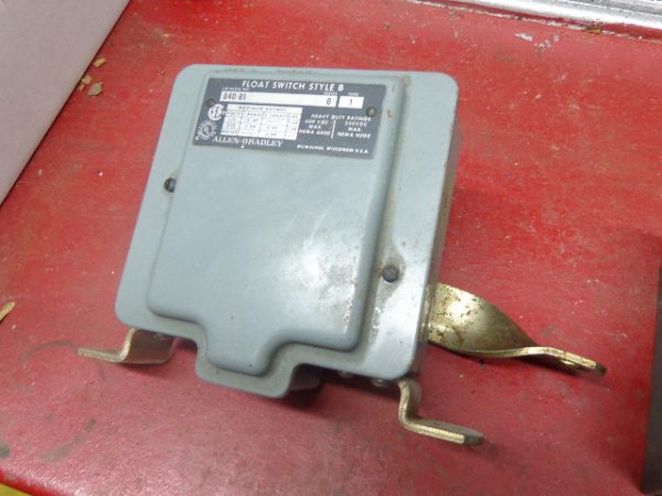 840-B1:ALLEN BRADLEY FLOAT SWITCH 840-B1,ALLEN BRADLEY