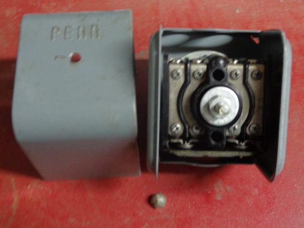 116B01:PENN CONTROLS HEAVY DUTY PRESS 116B01,PENN CONTROLS