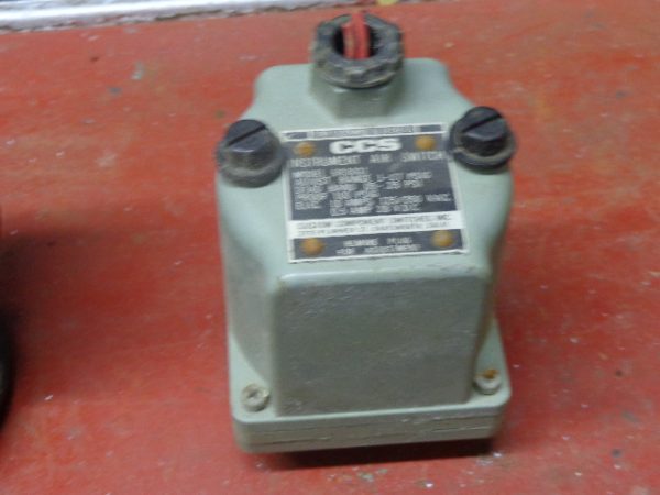6832G1, CUSTOM COMPONENT SWITCHES, INSTRUMENT AIR SWITCH, 6832G1