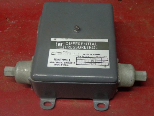 P606A-1038-A:HONEYWELL PRESSURE CONTROL P606A-1038-A,HONEYWELL