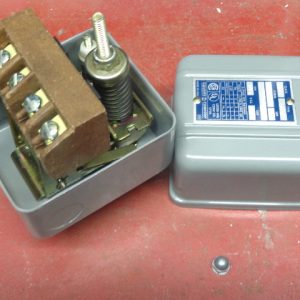 9013-GHG-2:SQUARE D PRESSURE SWITCH 9013-GHG-2,SQUARE D