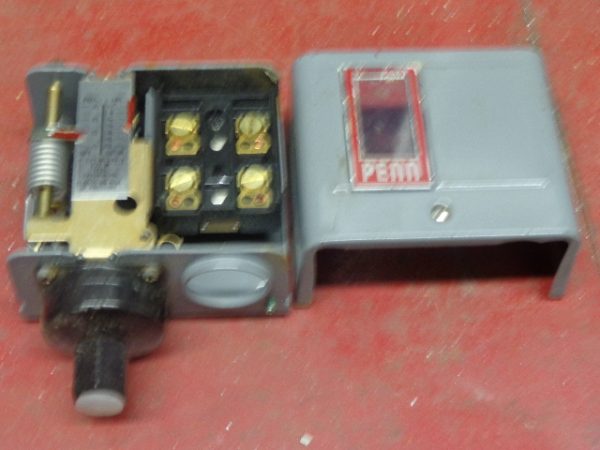 P72AA-18:PENN TEMPERATURE SWITCH P72AA-18,PENN