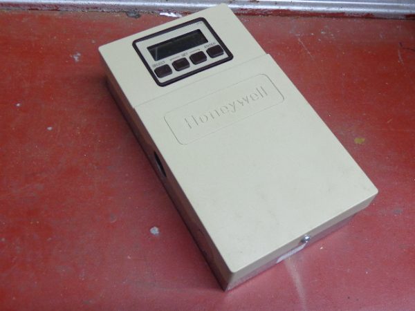 T775A-1019:HONEYWELL REMOTE TEMPERATURE CONTROL T775A-1019,HONEYWELL
