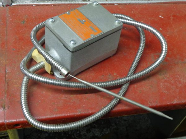E4-35235:THERMON N1-E THERMOSTAT E4-35235,THERMON