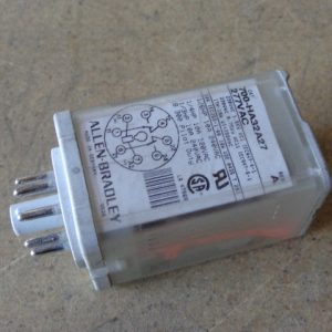 700-HA32A27:ALLEN BRADLEY PLUG IN RELAY 700-HA32A27,ALLEN BRADLEY