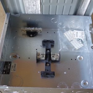 125A:CUTLER HAMMER LOAD CENTER 125A,CUTLER HAMMER