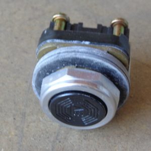 800T-A2D1: ALLEN-BRADLEY, PUSH BUTTON WITH A BLACK FLUSH HEAD, 1NO CONTACT, MOMENTARY, NEMA TYPE 4 & 13, BULLETIN 800T.