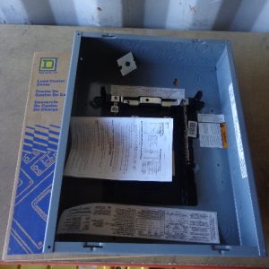 HOM816L125C: SQUARE D, MAIN LUG LOAD CENTER 125 AMP, 1 PHASE, 120/240V 50/60Hz, 8 SPACES / 16 CIRCUITS, SERIES S01, NEMA TYPE 1 INDOOR ENCLOSURE.