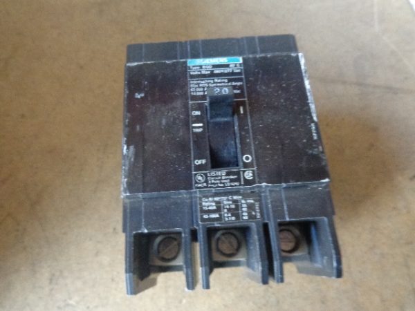 BQD320: SIEMENS, MOLDED CASE CIRCUIT BREAKER 3 POLE, 20 AMP, 480Y/277 VOLTS AC, TYPE BQD