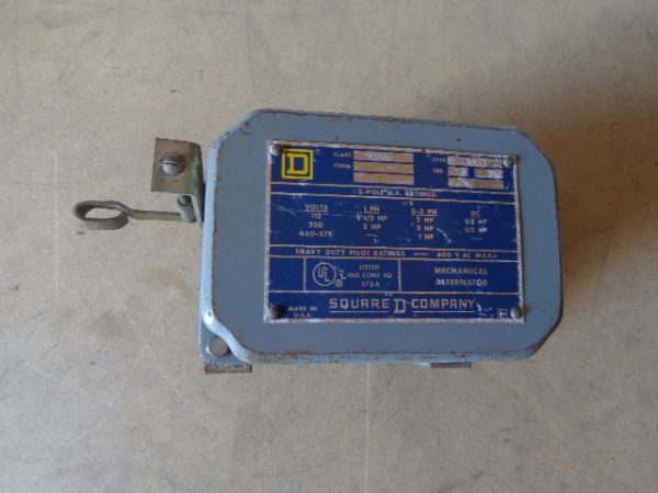 9038-AW-1: SQUARE-D, FLOAT SWITCH, MECHANICAL ALTERNATOR FOR OPEN TANK, 2-POLE CLOSE ON LIQUID RISE