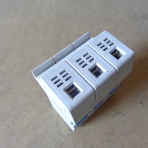 US3J3I:FERRAZ SHAWMUT ULTRASAFE FUSE HOLDER US3J3I,FERRAZ SHAWMUT