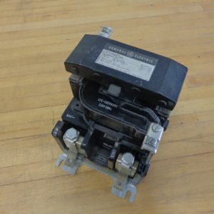 CR305M0 GENERAL ELECTRIC SIZE 3 CONTACTOR CR305M0,