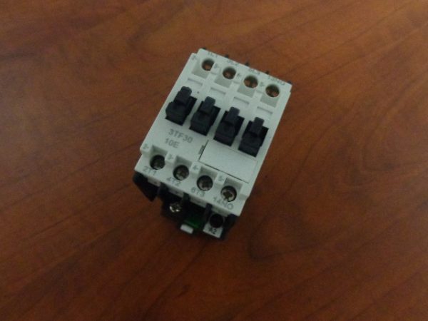 3TF3010-0BB4:SIEMENS 3TF3010-0BB4 DC CONTACTOR,SIEMENS