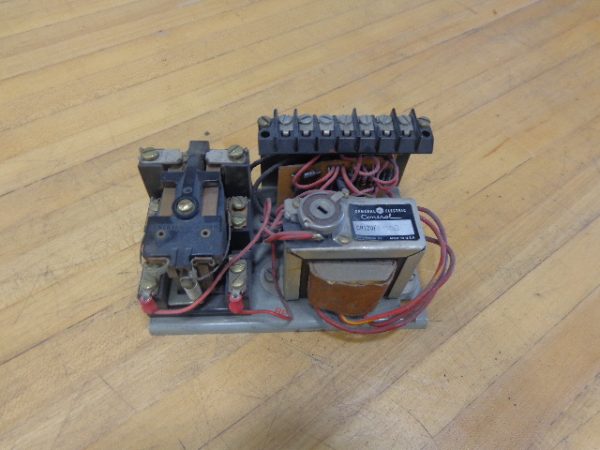 CR120F100B: GENERAL ELECTRIC TRANSISTORIZED SENSITIVE RELAY