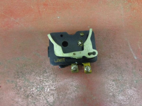 CC-81557-3:AMERICAN LIMIT SWITCH STANDARD CC-81557-3,AMERICAN