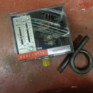 L404B-1338-2:HONEYWELL PRESSURE SWITCH L404B-1338-2,HONEYWELL