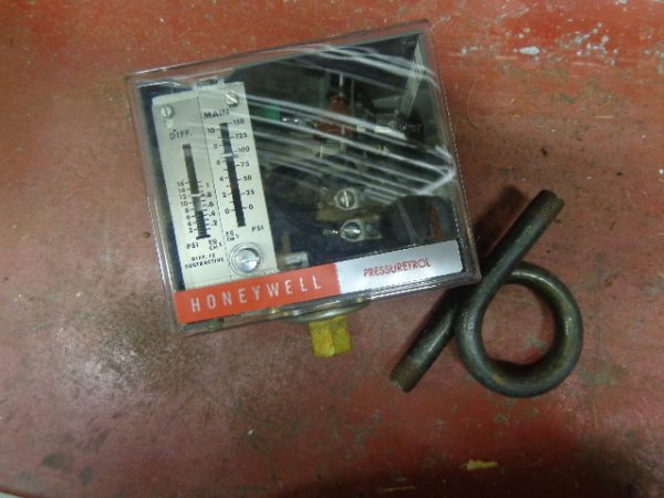 L404B-1338-2:HONEYWELL PRESSURE SWITCH L404B-1338-2,HONEYWELL