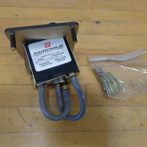 MPLT-70-SPH-15-15:FAIRCHILD PRESSURE REGULATOR INDICATING STATION MPLT-70-SPH-15-15,FAIRCHILD