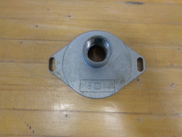 B-075:SQUARE D INTERCHANGEABLE RAIN TIGHT HUB B-075,SQUARE D