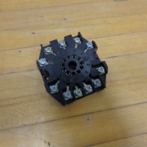RB11-PC:CUSTOM CONNECTOR RELAY BASE RB11-PC,CUSTOM