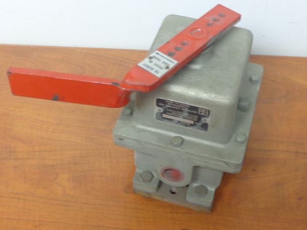 SS-1: MATERIAL CONTROL INC., SAFETY STOP SWITCH MODEL SS, TYPE 1, FOR GENERAL PURPOSE INDOOR AND OUTDOOR LOCATIONS, NEMA 3S & 4.