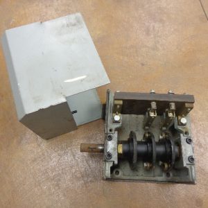 A102-237851A-3: CLS-2 SYLVANIA JOSLYN CLARK ROTARY CAM ACTION LIMIT SWITCH A102237851A3