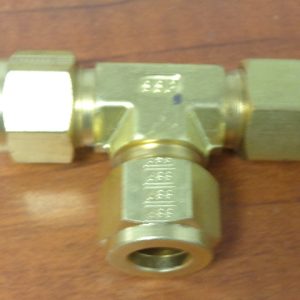 IBD8UT:DUOLOK COMPRESSION TEE FITTING 1/2" IBD8UT,DUOLOK