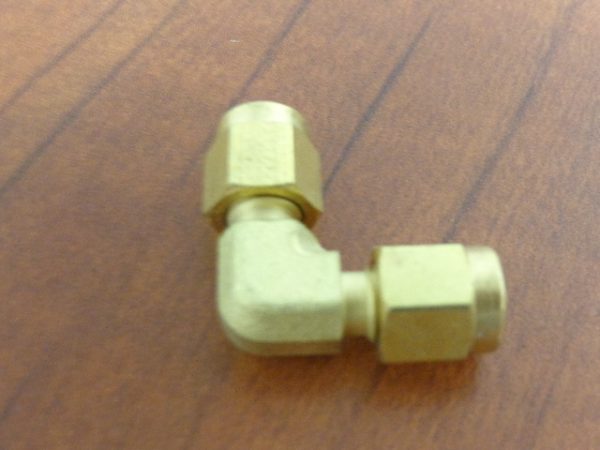 IBD2UE:DUOLOK TUBE FITING UNION ELBOW 1/8" IBD2UE,DUOLOK