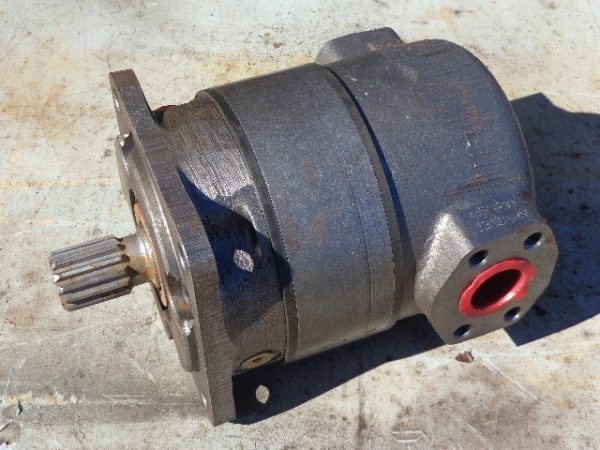 015-61-006-31: RINEER, MOTOR