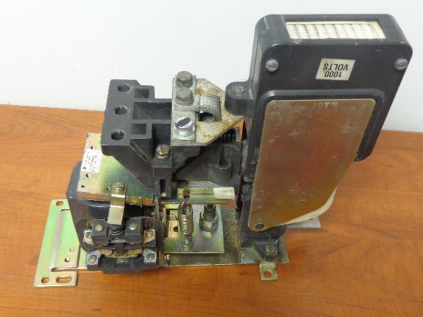 DS304-N03BF024DXT: GENERAL ELECTRIC DC INTERRUPTER DB CONTACTOR