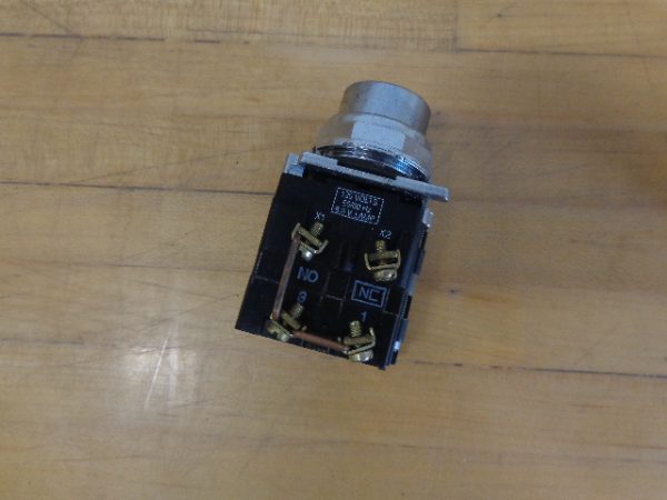 10250T206N: STD INDICATING LIGHT, CUTLER HAMMER