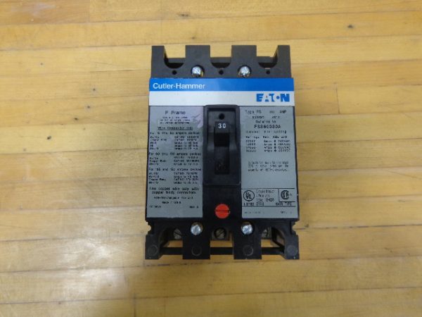 FS360030A: CUTLER HAMMER, CIRCUIT BREAKER 3 POLE, 30 AMP, 600 VAC.