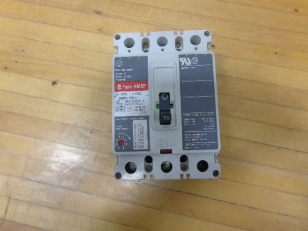 HMCP030H1CB: WESTINGHOUSE, CIRCUIT BREAKER 3 POLE, 30 AMP, 600 VAC, 250 VDC, STYLE NO. 6630C87G11