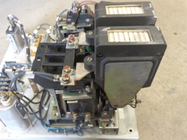 DS303A-2C01FXA650XF: GENERAL ELECTRIC, DC CONTACTOR 600V MAX 50 AMP