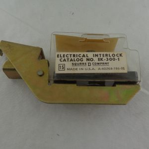 EK300-1: ELECTRICAL INTERLOCK, SQUARE D