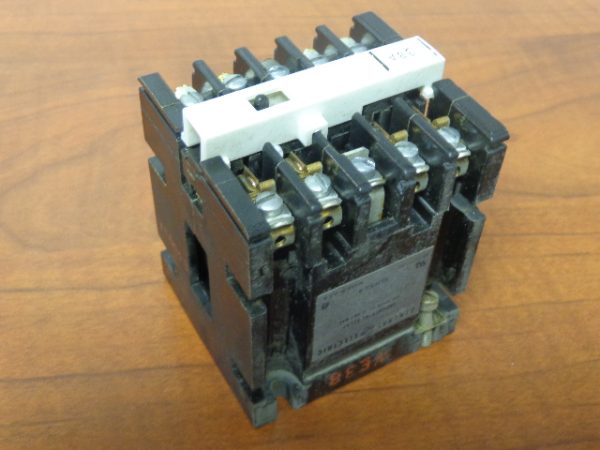 CR120A0112AA: GENERAL ELECTRIC INDUSTRIAL RELAY CR120A0112AA