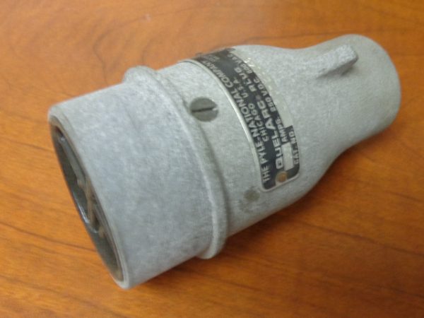 JPC-23046: PYLE NATIONAL CO. QUELARC PLUG JPC-23046