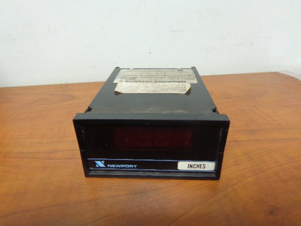 Q2000P: NEWPORT QUANTA PANEL METER DISPLAY READING