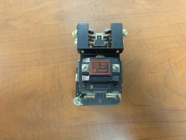 700-B200A1: ALLEN BRADLEY TYPE B AC RELAY
