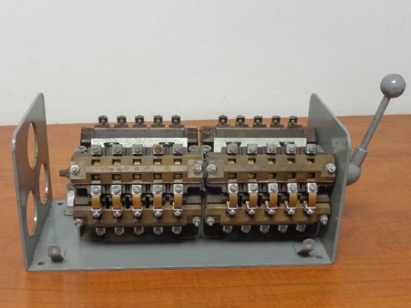 G1536759A: CUTLER HAMMER DRUM SWITCH